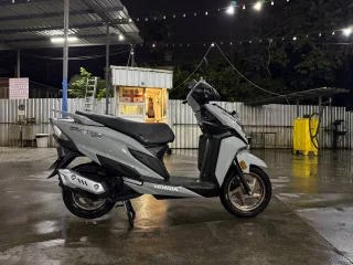 Скутер Honda Dio Smart