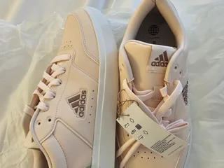 Кроссовки Skechers