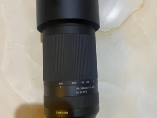 Объектив Tamron 70-300mm F/4.5-6.3 Di RXD для камер Sony