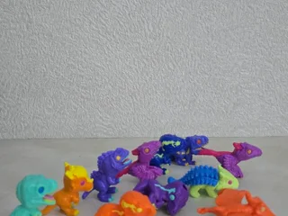 Kinder Joy Jurassic Park