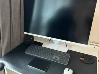Монитор MSI MAG 274URFW 27 Inch