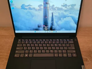 Ноутбук Lenovo IdeaPad 3 14IAU7