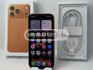 Мобильный телефон Apple