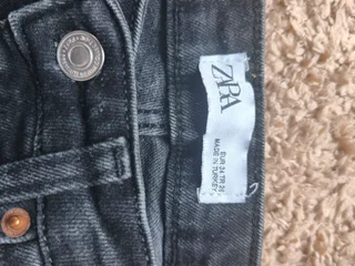 Джинсы Zara