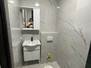 Комплект 2 шкафчика и раковина с краном