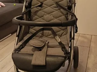 Прогулочная коляска Carrello