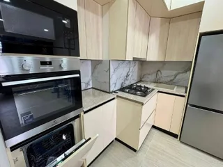 Квартира 1+1, Абусеридзе 21