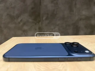 Мобильный телефон Apple