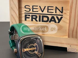 Часы SevenFriday