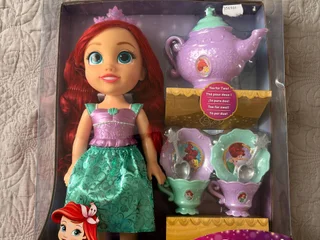 Кукла Ариель Jakks Pacific Disney Princess с чайным набором