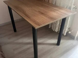 Компьютерный стол 120x69 см