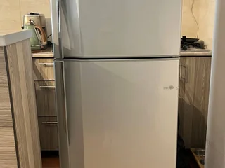 Двухкамерный холодильник Toshiba