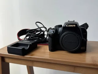 Фотоаппарат Canon 1000D Body