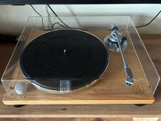 Проигрыватель винила Audio-Technica AT-LPW30TK