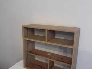 Полка настенная 65x58x22 см