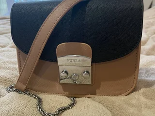 Сумочка под Furla