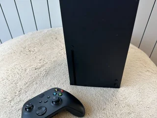 Игровая приставка Xbox Series X