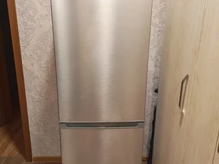Холодильник Hisense RD-23DC