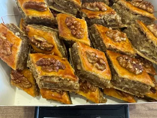 Грецкие орехи
