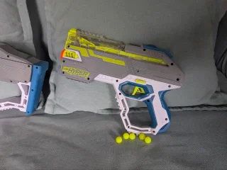 Бластер Nerf Hyper