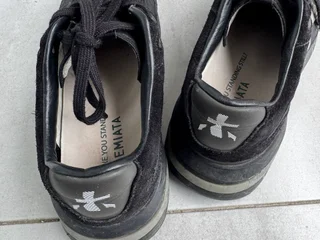 Кроссовки ASICS