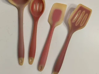 Силиконовые поварешки и лопатки