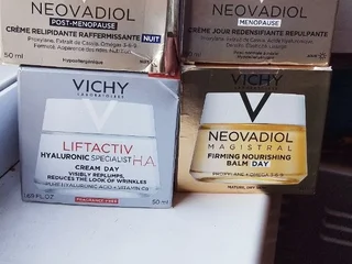 Набор Vichy Neovadiol Hyaluronic Lifactiv