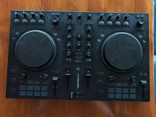 DJ controller Traktor MX2