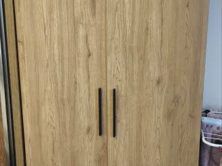 Шкаф платяной 180х80