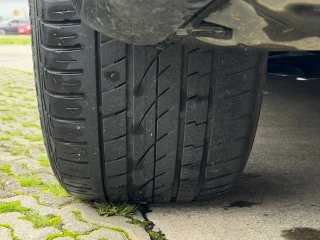 Летняя резина 295/40 R21 2021 года (2 колеса)