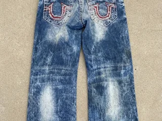 True Religion Vintage Straight Jeans и ремень Ben Davis