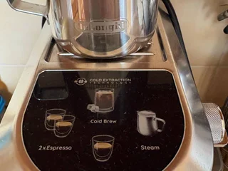 Кофемашина Delonghi