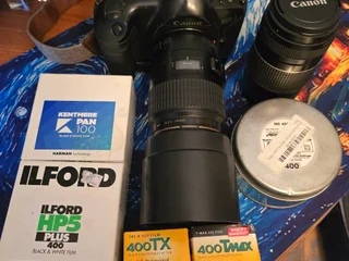 Пленочная камера Canon EOS-1