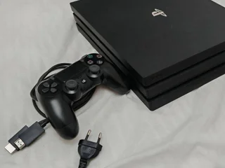 Игровая приставка Sony PlayStation 4 Pro 1tb CUH-7208b