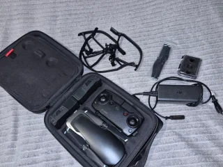 Квадрокоптер DJI Mavic Air с комплектом аксессуаров