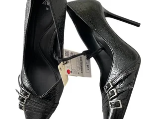 Классические туфли ZARA