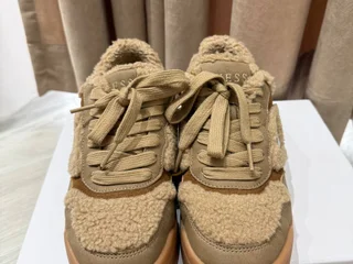 Кроссовки Guess оригинал 36 размера