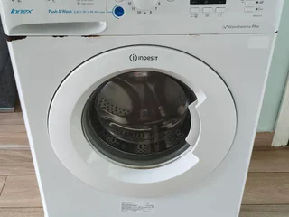 Стиральная машина Indesit 6 кг