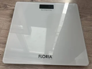 Весы Floria