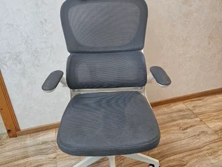 Кресло офисное