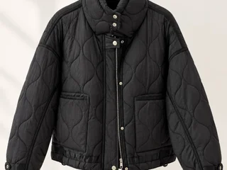 Чёрная стёганая куртка Zara