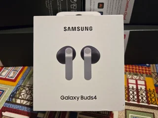 Наушники Samsung Galaxy Buds 4