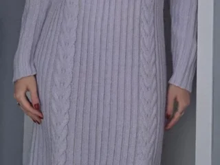 Шерстяное длинное платье