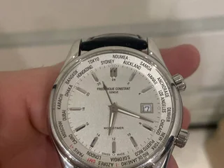 Часы Frederique Constant