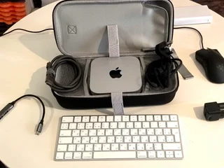 Mac mini M4 16GB/256GB с комплектом