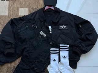 Шорты Alpha Industries