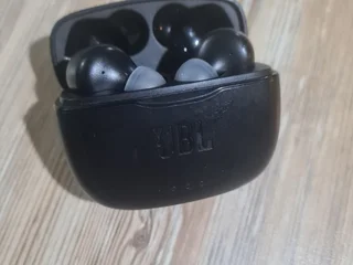 Беспроводные наушники JBL Tune 215TWS