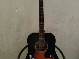 Акустическая гитара Epiphone