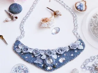 Колье Silver Rose ручной работы
