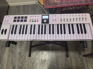 Миди клавиатура Arturia KeyLab Essential 49